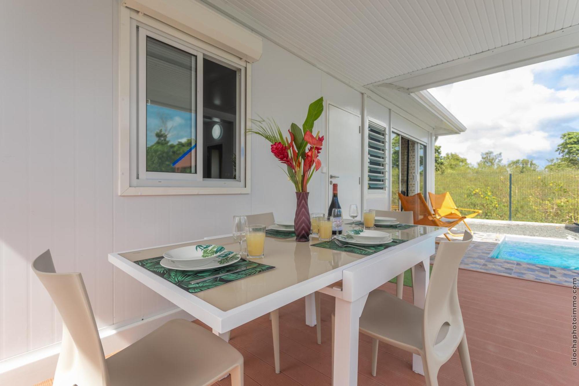 Domaine "Alize Sainte-Marthe" - Ideal Couple & Famille - Piscine Privee - Clim - Mini Green De Golf - Wifi Hd - Calme - 5Min St-Francois Centre - Draps & Serviettes Fournies Exterior foto
