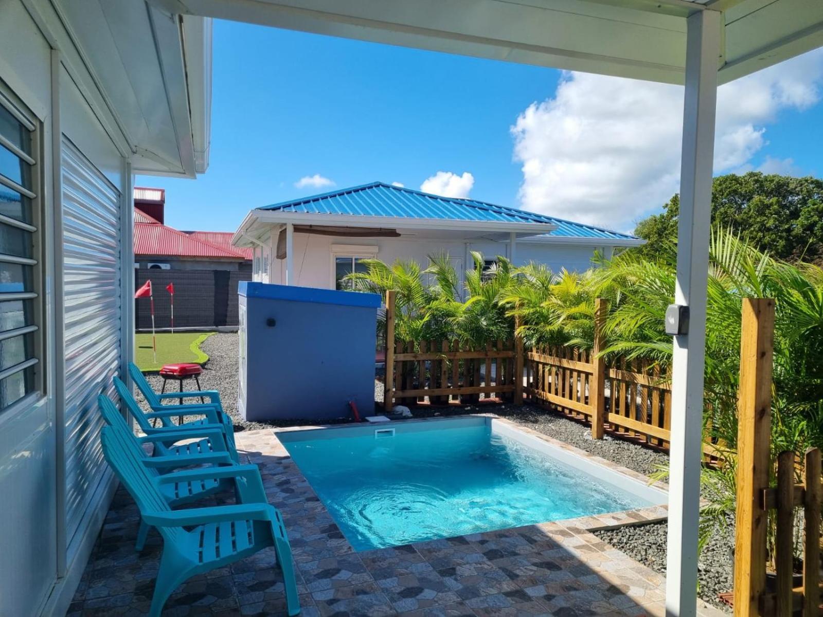 Domaine "Alize Sainte-Marthe" - Ideal Couple & Famille - Piscine Privee - Clim - Mini Green De Golf - Wifi Hd - Calme - 5Min St-Francois Centre - Draps & Serviettes Fournies Exterior foto