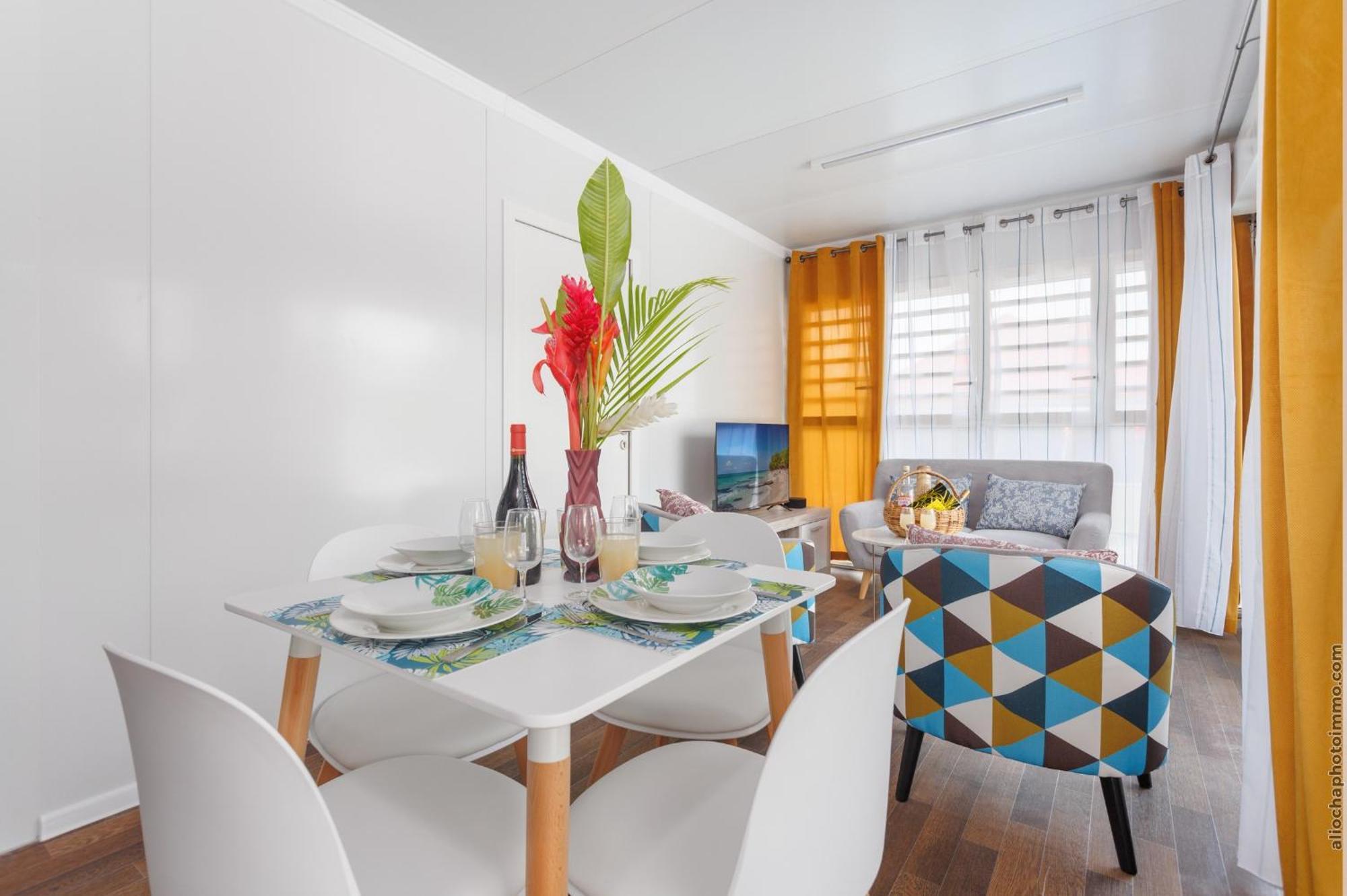 Domaine "Alize Sainte-Marthe" - Ideal Couple & Famille - Piscine Privee - Clim - Mini Green De Golf - Wifi Hd - Calme - 5Min St-Francois Centre - Draps & Serviettes Fournies Exterior foto