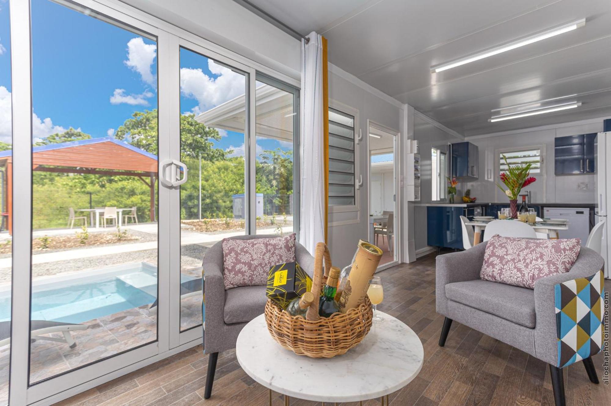Domaine "Alize Sainte-Marthe" - Ideal Couple & Famille - Piscine Privee - Clim - Mini Green De Golf - Wifi Hd - Calme - 5Min St-Francois Centre - Draps & Serviettes Fournies Exterior foto