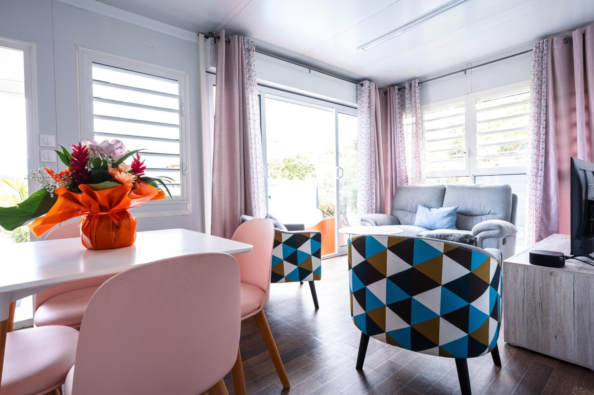 Domaine "Alize Sainte-Marthe" - Ideal Couple & Famille - Piscine Privee - Clim - Mini Green De Golf - Wifi Hd - Calme - 5Min St-Francois Centre - Draps & Serviettes Fournies Exterior foto