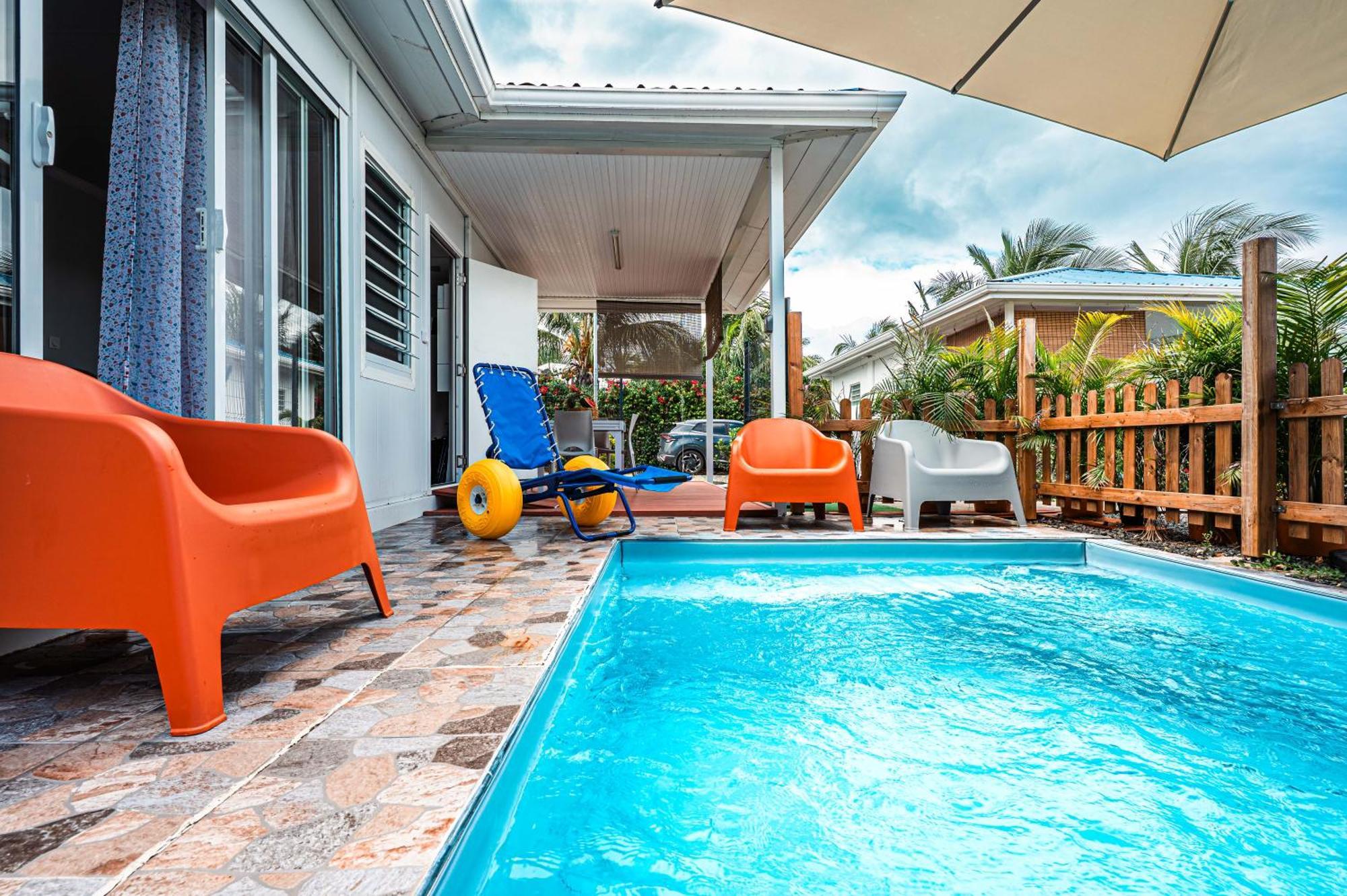 Domaine "Alize Sainte-Marthe" - Ideal Couple & Famille - Piscine Privee - Clim - Mini Green De Golf - Wifi Hd - Calme - 5Min St-Francois Centre - Draps & Serviettes Fournies Exterior foto